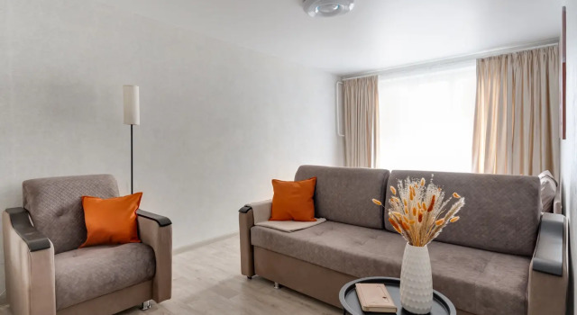 Komfortnaya U Metro Medvedkovo Flat, Rezervați Apartament SVAO Area Moscova, aproape de Medvedkovo Metro Station
