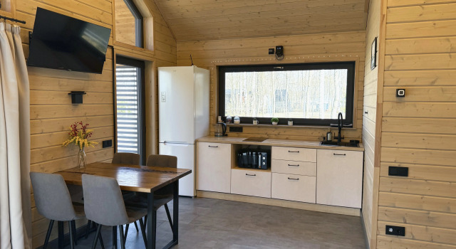 Четырёхместный Barn семейный Глэмпинг Rich Life Village