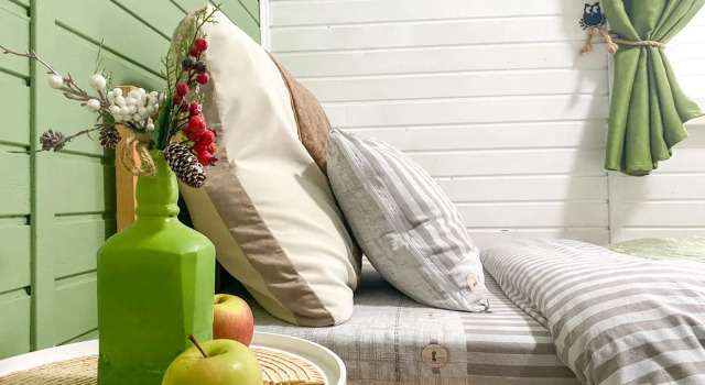 Eco Delfin Guest House, Book Guesthouse  