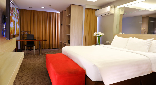 Люкс Aston ASTON Pluit Hotel & Residence