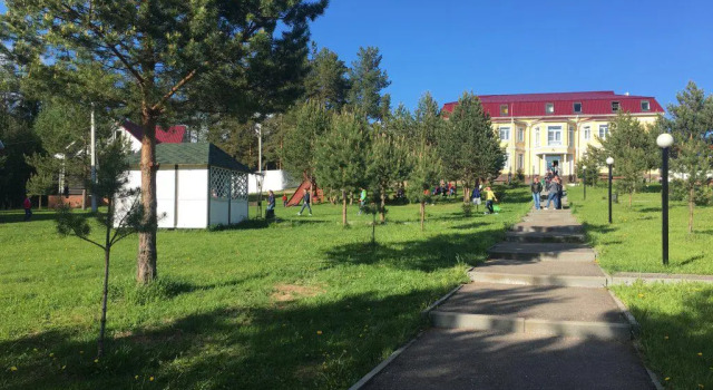 Lezhnevskaya Laguna Zagorodny Hotel, Rezerwuj Hotel Hotele w Ivanovo z basenem, Basen