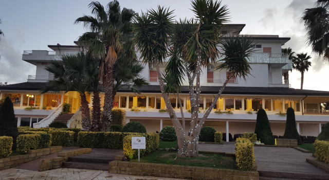 Miralago, Prenota Hotel Hotel a Lazio con parcheggio, Parcheggio