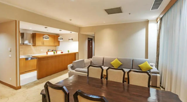 Апартаменты с 2 комнатами Отель Hayat Hospitality Oskemen