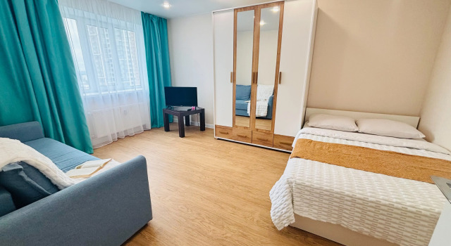 Kvartirny vopros stilnyy tsentr na Molodezhnoy Flat, Prenota Appartamento Hotel a Udmurtia con parcheggio, Parcheggio