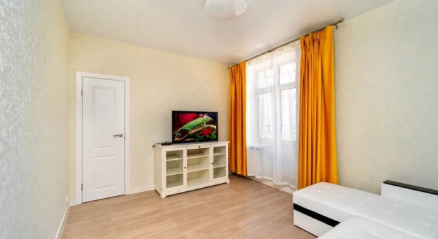 Апартаменты Апартаменты ZaraApartments24 Germana Titova 8