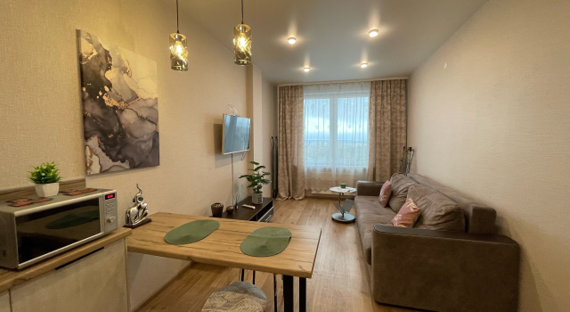 Yevrodvushka Na 18 Etazhe na 4 Cheloveka Flat, Buchen Sie Ferienwohnung Perm Perm Krai