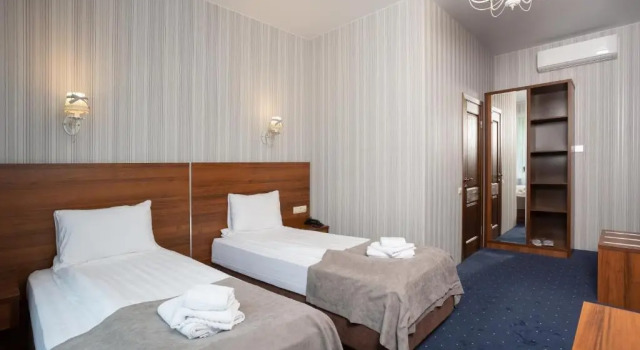 Standard Twin room Briz Hotel