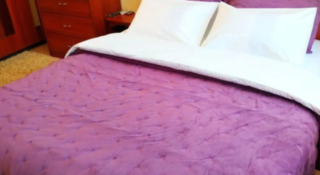 Na Ulitse Aleksandra Grina 15A Flat, Prenota Appartamento Hotel economici a Tatarstan