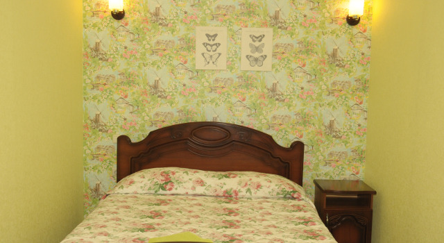 Семейная студия Отель Small Hotel