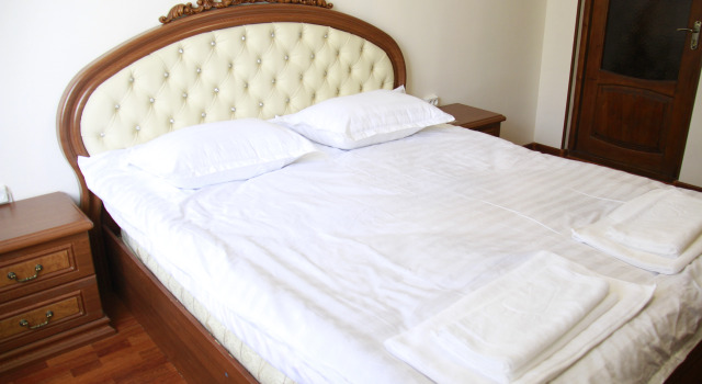 Апартаменты с 3 комнатами с балконом Apartment Cozy