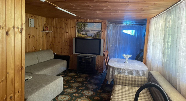 Частный дом Уютный домик у красавца эвкалипта