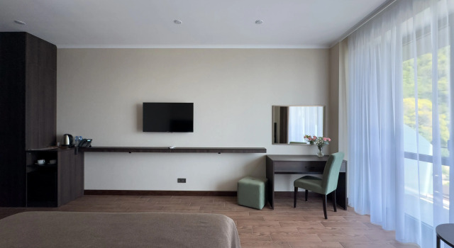 Двухместный номер Standard с балконом и рядом с пляжем Отель Royal Riviera Gagra