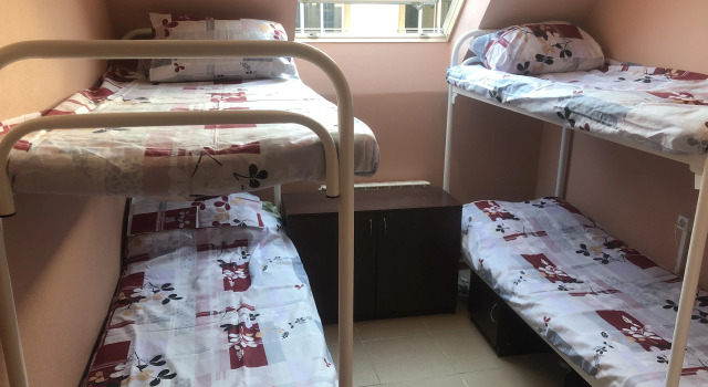 Кровать в общем номере (мужской номер) Хостел Markaz