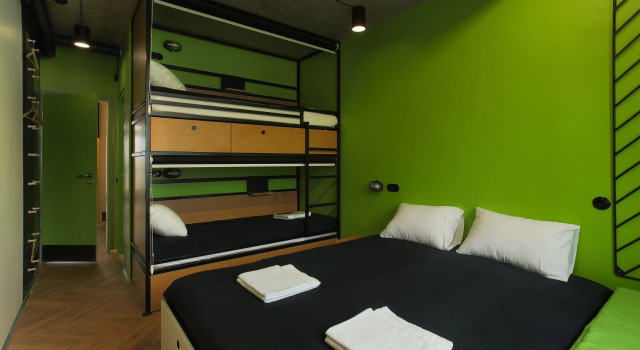 Standard quadruple chambre Vue sur la ville Hostel Suffix