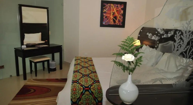 Executive Suite Costa Del Sol Hotel by Arabian Link
