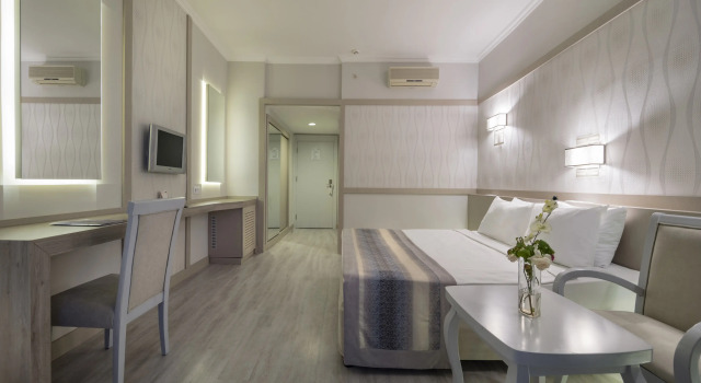 Standardowy pokój z widokiem na ląd Grand Ring Hotel