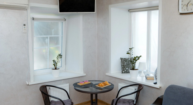Uyutnaya V Tsentre Goroda Flat, Prenota Appartamento Hotel a Central Russia con parcheggio, Parcheggio