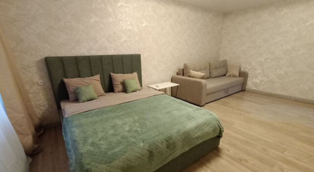 2-Komnatnaya Uyutnaya Ul,dachnaya, 28 Flat, Prenota Appartamento Hotel a Samara con parcheggio, Parcheggio