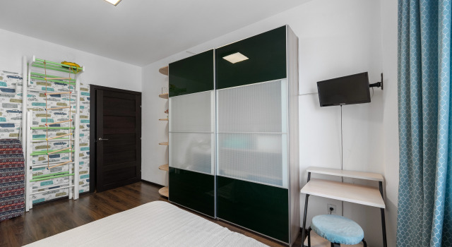 Lesnaya Polyustrovo-Park Apartments, Book Lejlighed Kalininskiy district Sankt Petersborg
