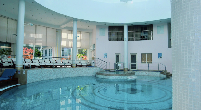 Отель Ramada by Wyndham Yekaterinburg