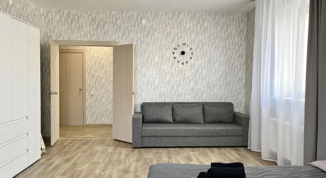 Prostornaya Okolo Kardiotsentra Flat, Reserva ahora Apartamento Hoteles en Krasnoyarsk con aparcamiento, Aparcamiento