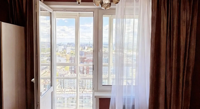 Vidovaya Na 25 Etazhe Flat, Reserva ahora Apartamento Hoteles en Krasnoyarsk con aparcamiento, Aparcamiento