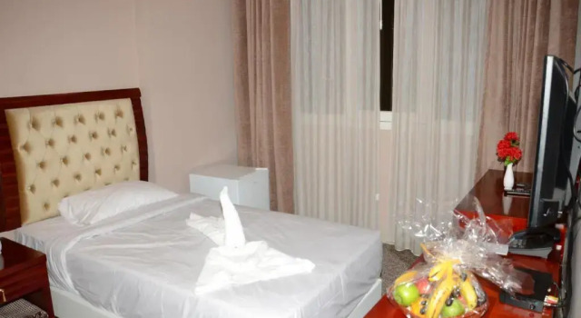 Апартаменты Continental Inn Hotel Al Farwaniya