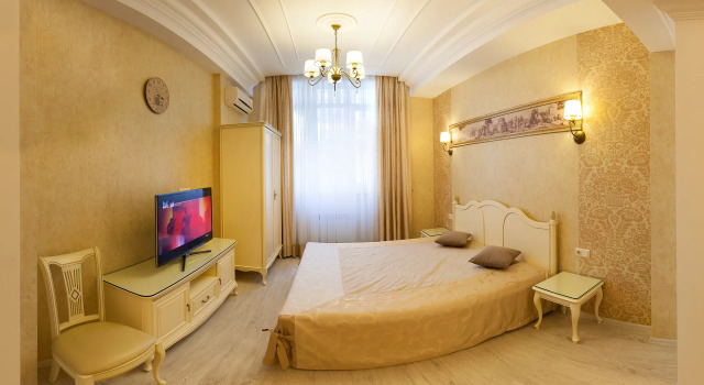 Da Vinci Flat 4, Book Apartment Yalta 