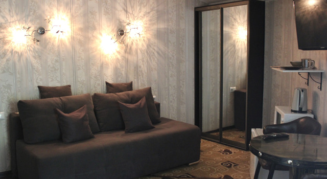 Uyutnye Vblizi Vokzala Irkutsk Apartments, Book Apartment Hotels in Irkutsk Region with Parking, Parking