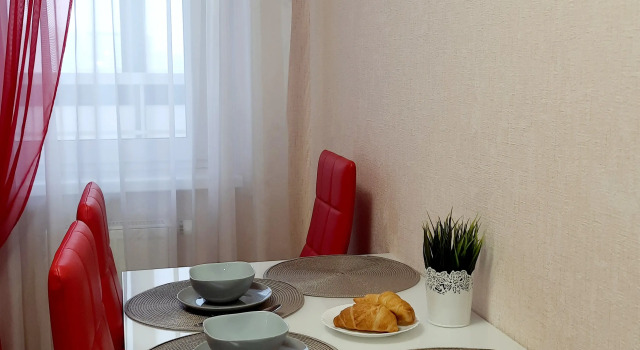 Uyutnaya Dvushka Ryadom S PermExpo Flat, Prenota Appartamento Dzerzhinsky City District 