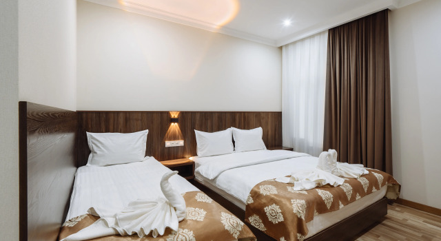 Трёхместный семейный полулюкс Sofiya Tashkent Hotel