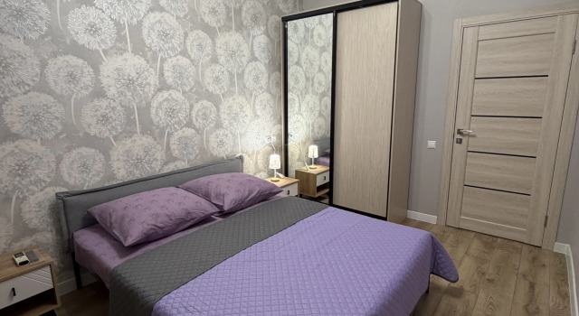 Trekhkomnatnaya Mezhdu Ploschadyyu Kujbysheva I Ploschadyyu Slavy Flat, Réserver Appartement Samara Samara Region