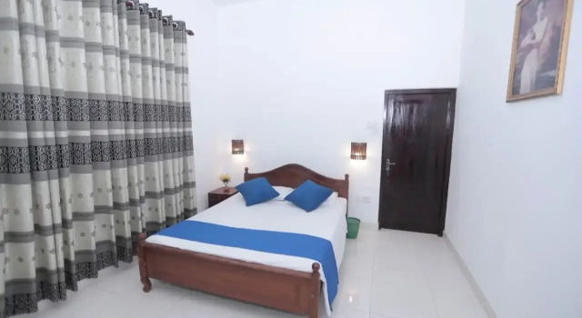 Вилла Yoho River Edge Homestay Bungalow