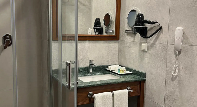 Номер Premier с балконом и с видом на море GLK PREMIER The Home Suites & Spa
