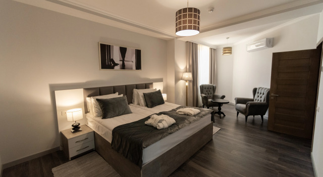 Отель Downtown Suites Hotel Yerevan