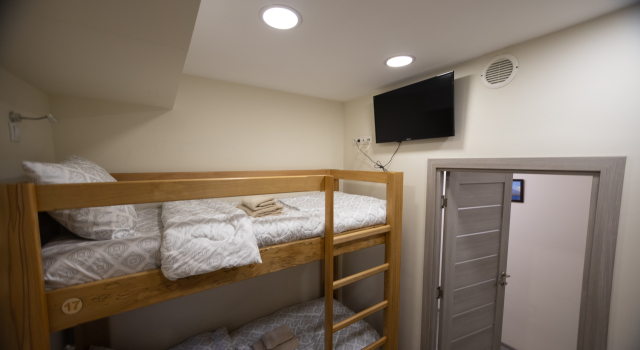 Bett im Wohnheim (Frauenwohnheim) Kenut Metro Hostel