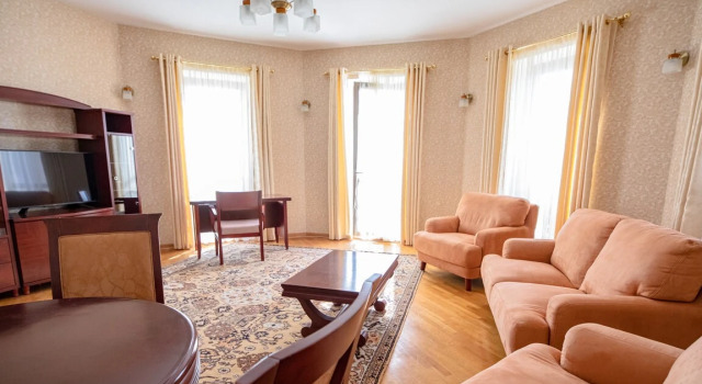 Doppel Suite Latar Hotel Yerevan