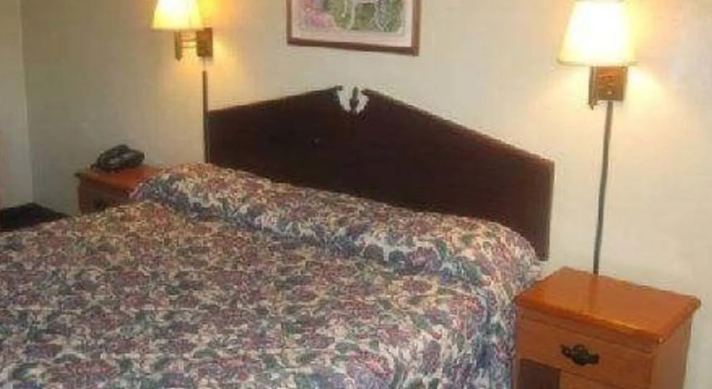 Номер Standard Excellent Inn & Suites