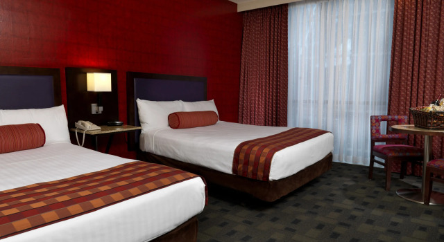 Четырёхместный номер Deluxe Отель Caesars Republic Lake Tahoe - A Caesars Destination