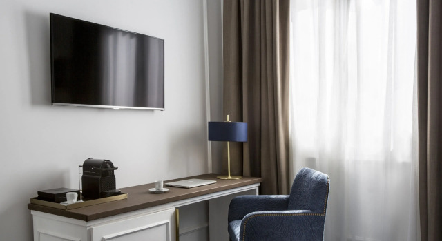 Двухместный номер Design Hotel Midmost by Majestic Hotel Group