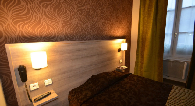 Двухместный номер Standard Logis Hôtel Le Saint Georges