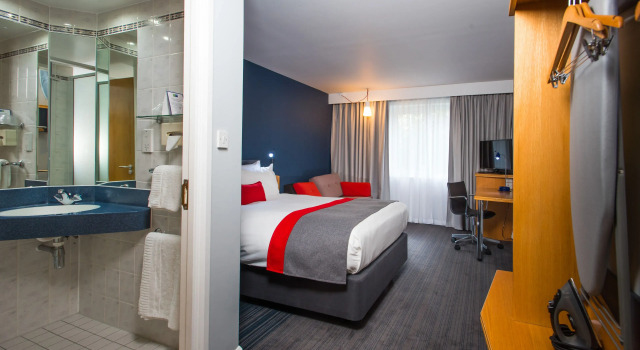 Двухместный номер Standard Holiday Inn Express Gloucester - South by IHG