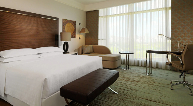 Двухместный номер Classic с видом на реку Sheraton Grand Adana
