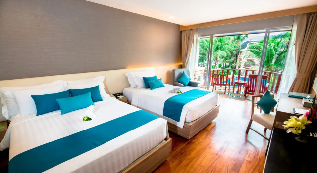 Номер Deluxe Phuket Graceland Resort and Spa