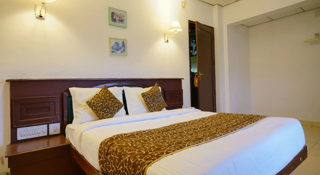 OYO 15510 Chandana Annexe