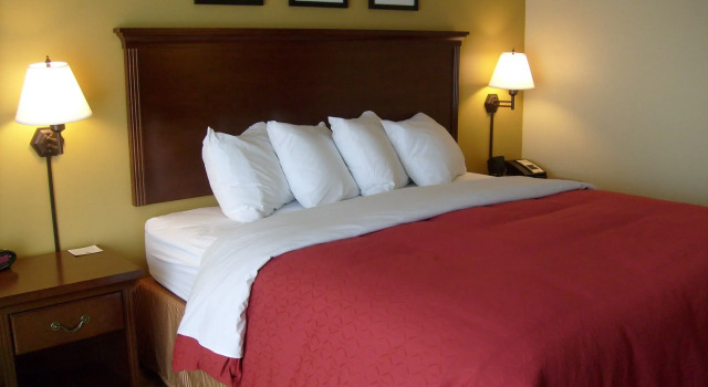 Двухместный номер Standard Country Inn & Suites By Radisson, Charleston South, WV