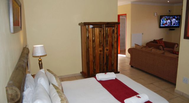 Journey's Inn Africa Guest Lodge