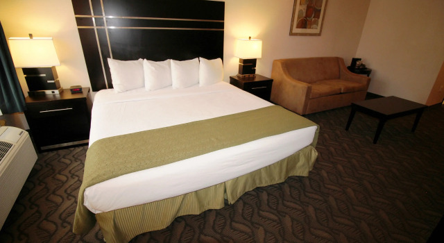 Двухместный люкс Quality Inn & Suites Salt Lake City Airport West