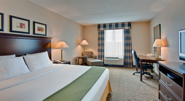 Двухместный номер Standard Holiday Inn Express Hotel & Suites North Bay by IHG