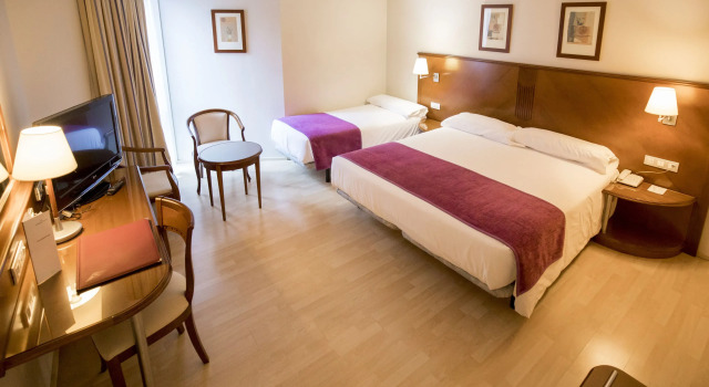Трёхместный номер Standard Hotel Nexta Escaldes